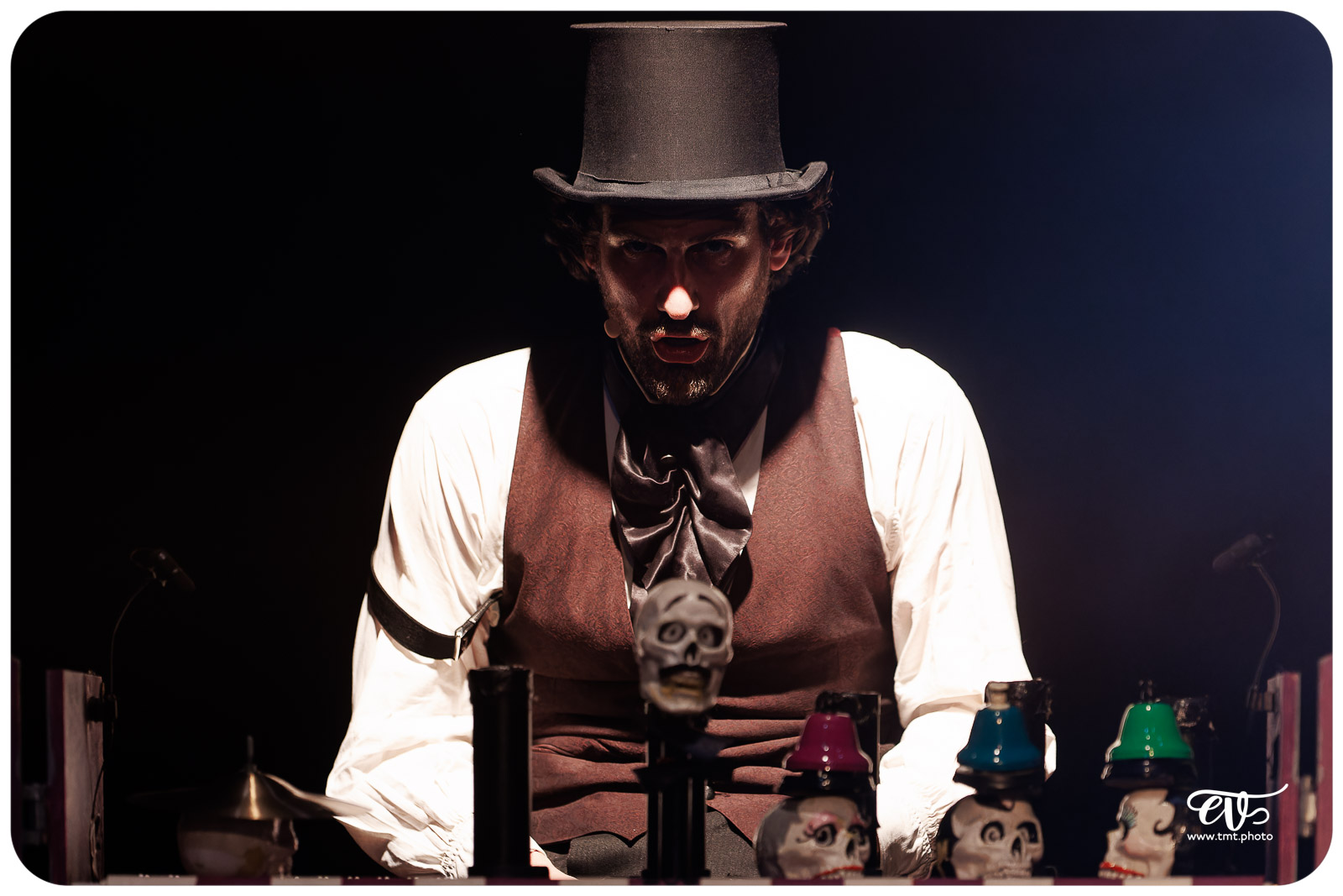 2023.05.14 CROQUE-MORTS CHANTEURS (CIE FIRMIN & HECTOR)